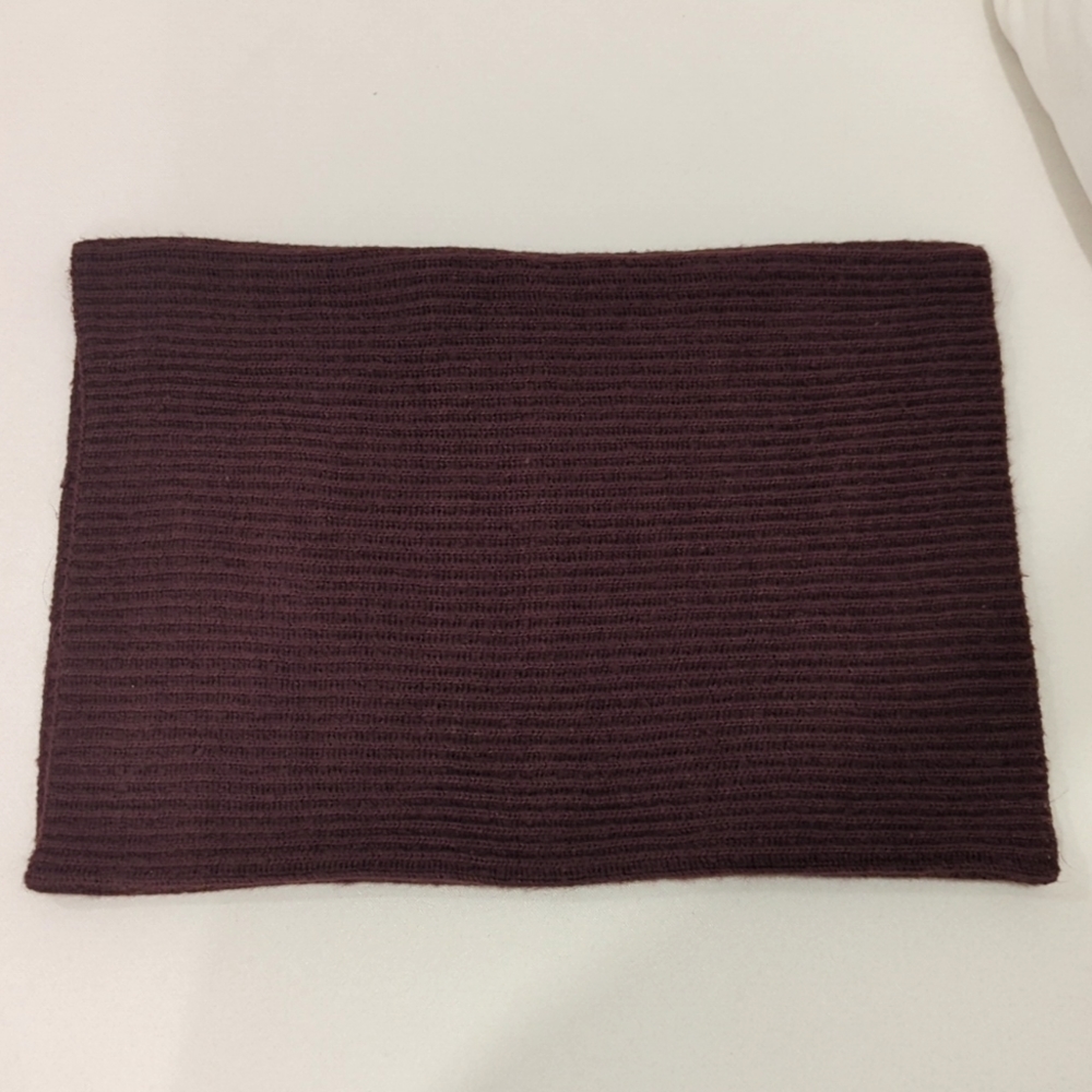 Maroon Circle scarf